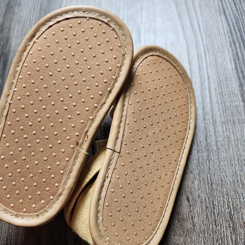 Sandals - Picture 5 of 6